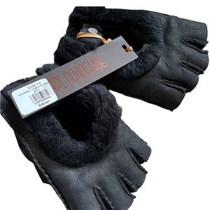 KARL DONOGHUE woman’s black leather fingerless driving gloves NWT